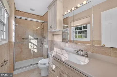 Bath - 8798 Oxwell Ln, Laurel, MD 20708 photo 1 of 4
