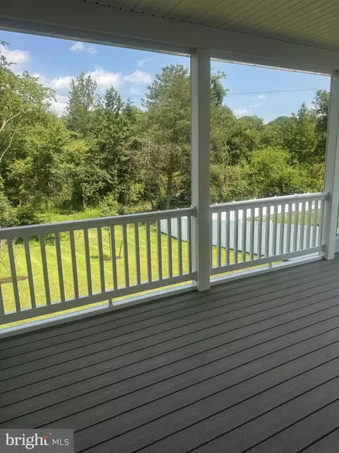 12444 Lusbys Ln, Brandywine, MD 20613 photo 4