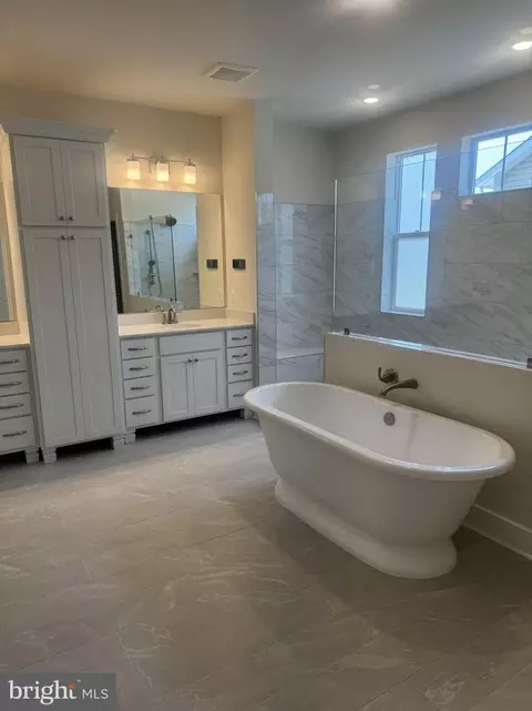 12444 Lusbys Ln, Brandywine, MD 20613 photo 5