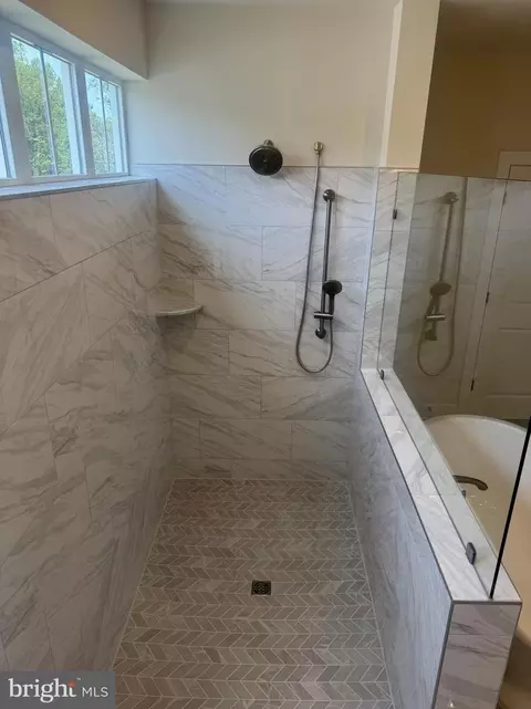12444 Lusbys Ln, Brandywine, MD 20613 photo 6