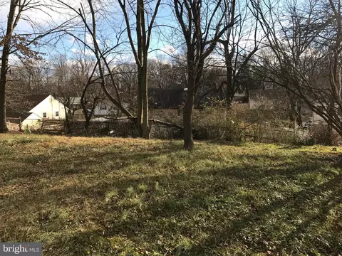 Exterior - 9103 Wallace Rd, Lanham, MD 20706 photo 5 of 5