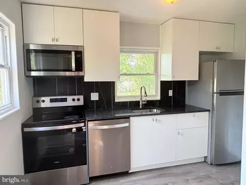 Kitchen - 9103 Wallace Rd, Lanham, MD 20706 photo 3 of 5