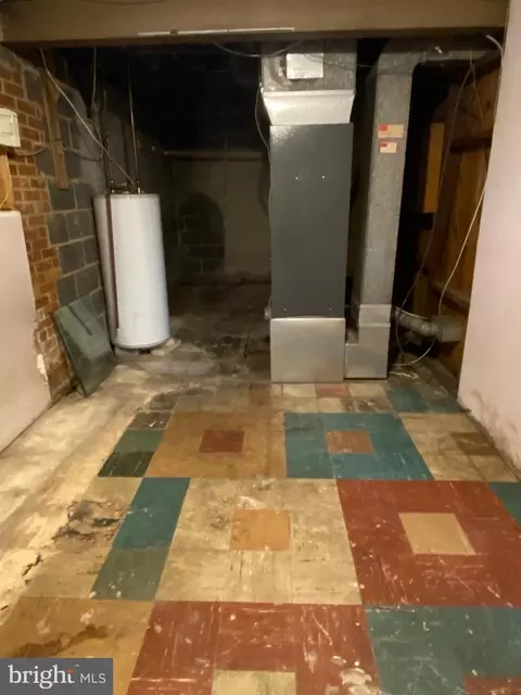 Entry Way - 9103 Wallace Rd, Lanham, MD 20706 photo 1 of 1