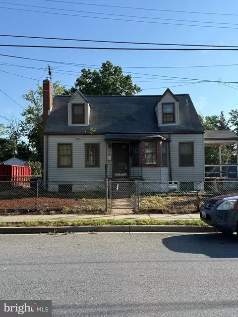 131 Irving St, Laurel, MD 20707 photo 2