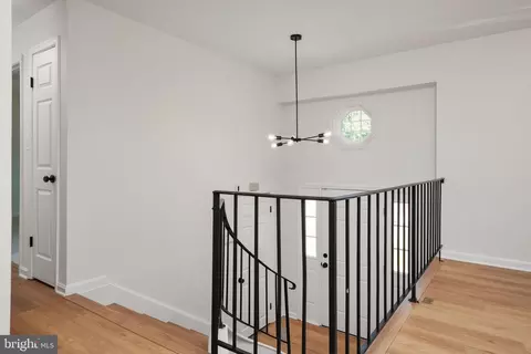 Entry Way - 8510 Schultz Rd, Clinton, MD 20735 photo 3 of 8