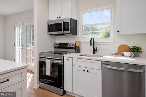 Kitchen - 8510 Schultz Rd, Clinton, MD 20735 photo 3 of 3