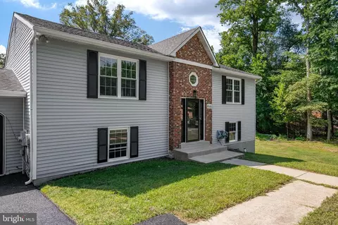Exterior - 8510 Schultz Rd, Clinton, MD 20735 photo 3 of 12