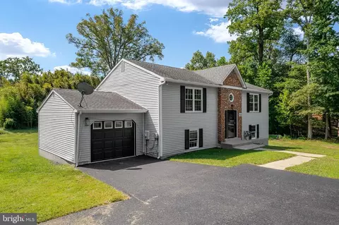 Exterior - 8510 Schultz Rd, Clinton, MD 20735 photo 12 of 12