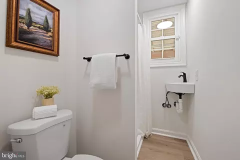 Bath - 8510 Schultz Rd, Clinton, MD 20735 photo 3 of 3