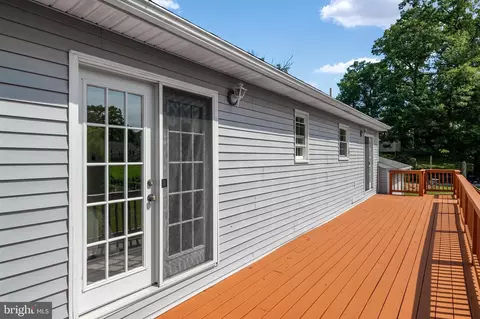 Exterior - 8510 Schultz Rd, Clinton, MD 20735 photo 5 of 12