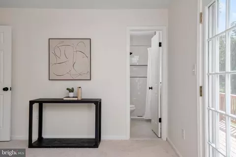 Entry Way - 8510 Schultz Rd, Clinton, MD 20735 photo 6 of 8