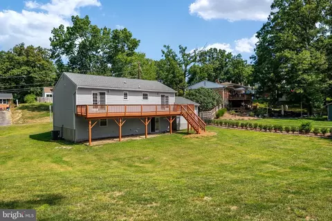 Exterior - 8510 Schultz Rd, Clinton, MD 20735 photo 10 of 12
