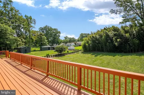 Exterior - 8510 Schultz Rd, Clinton, MD 20735 photo 6 of 12