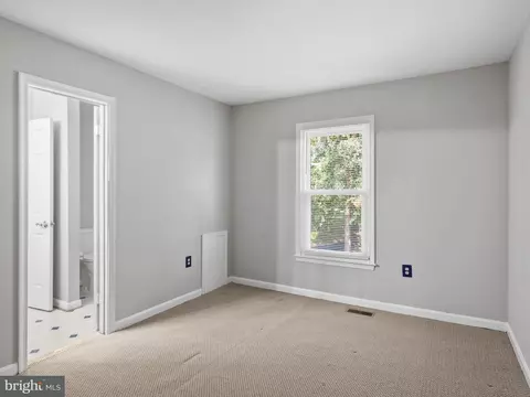 Bedroom - 9320 Creekview Dr, Laurel, MD 20708 photo 3 of 4