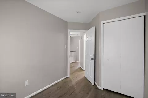 Entry Way - 14122 Oakpointe Dr, Laurel, MD 20707 photo 3 of 3