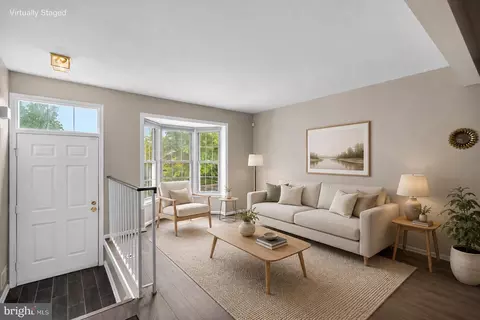 Living - 14122 Oakpointe Dr, Laurel, MD 20707 photo 2 of 7