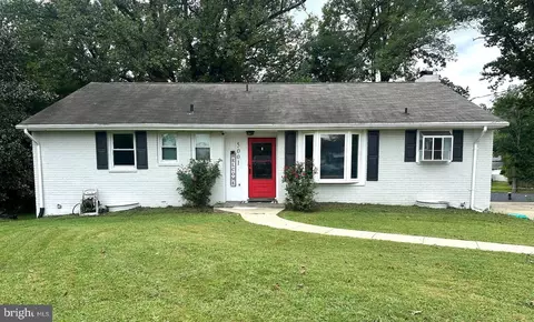 5001 Yorkville Rd, Temple Hills, MD 20748