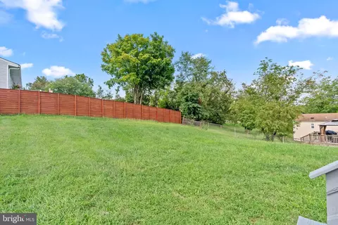 Exterior - 3500 Manis Rd, Clinton, MD 20735 photo 3 of 6