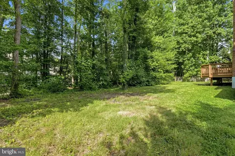 Exterior - 12106 Quick Fox Ln, Bowie, MD 20720 photo 10 of 12