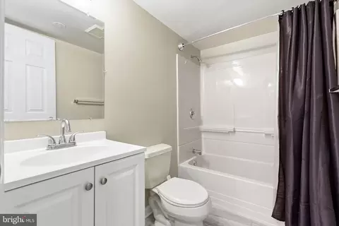 Bath - 12106 Quick Fox Ln, Bowie, MD 20720 photo 5 of 5