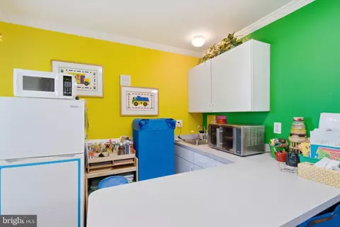 Kitchen - 15515 Straughn Dr, Laurel, MD 20707 photo 3 of 3