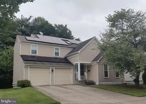 7133 Mathew St, Greenbelt, MD 20770
