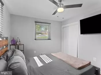 Bedroom - 6811 Eilerson St, Clinton, MD 20735 photo 2 of 7