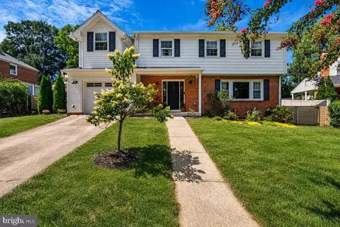 6212 Carrollton Ter, Hyattsville, MD 20781