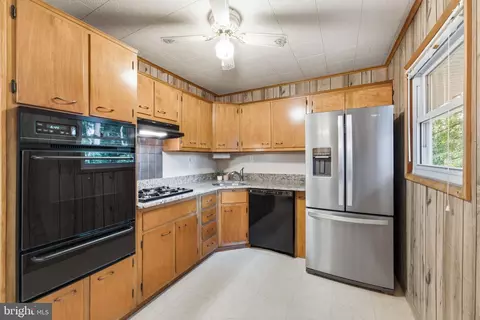 Kitchen - 5607 Haddon Dr, Lanham, MD 20706 photo 2 of 4
