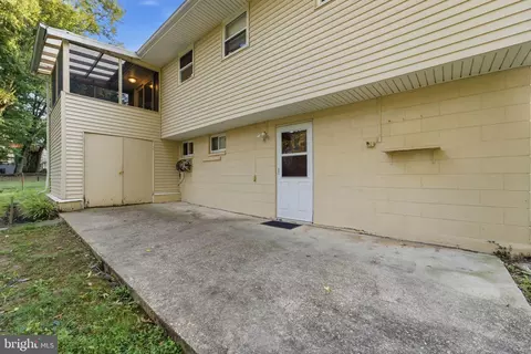 Exterior - 5607 Haddon Dr, Lanham, MD 20706 photo 9 of 16