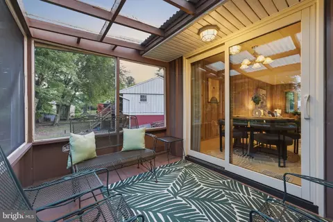 Exterior - 5607 Haddon Dr, Lanham, MD 20706 photo 5 of 16