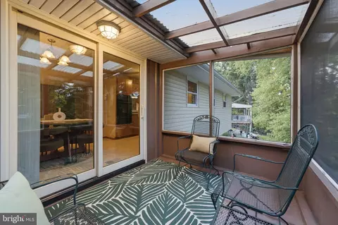 Exterior - 5607 Haddon Dr, Lanham, MD 20706 photo 6 of 16