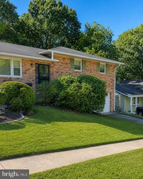 4204 Blacksnake Dr, Temple Hills, MD 20748