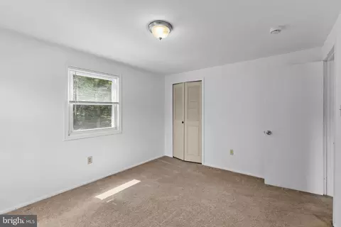 Bedroom - 12000 Dove Cir, Laurel, MD 20708 photo 2 of 7