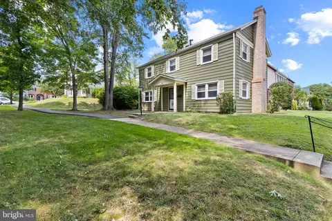 Exterior - 12000 Dove Cir, Laurel, MD 20708 photo 2 of 5