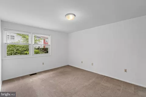 Bedroom - 12000 Dove Cir, Laurel, MD 20708 photo 6 of 7