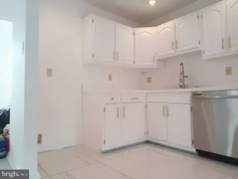 Entry Way - 711 Faraway Ct, Bowie, MD 20721 photo 2 of 10