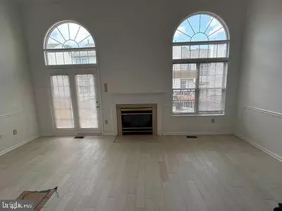 Living - 711 Faraway Ct, Bowie, MD 20721 photo 1 of 1