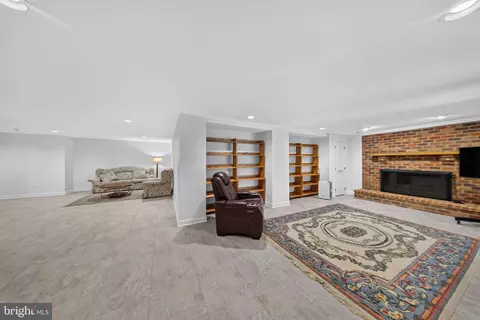 Other - 13901 Mount Oak Ct, Bowie, MD 20721 photo 13 of 16