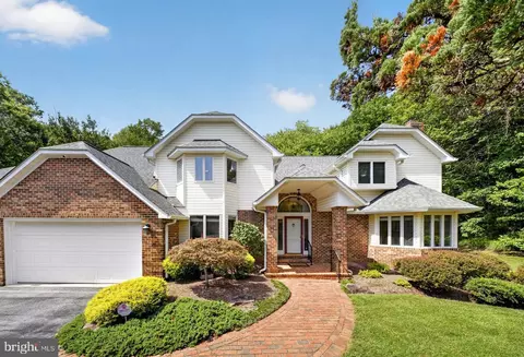 Exterior - 13901 Mount Oak Ct, Bowie, MD 20721 photo 2 of 22