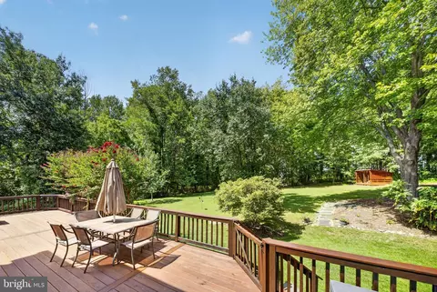 Exterior - 13901 Mount Oak Ct, Bowie, MD 20721 photo 11 of 22