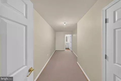 Entry Way - 13901 Mount Oak Ct, Bowie, MD 20721 photo 8 of 8