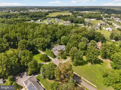 View/Area - 13901 Mount Oak Ct, Bowie, MD 20721 photo 6 of 11