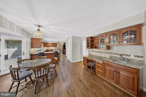 Kitchen - 13901 Mount Oak Ct, Bowie, MD 20721 photo 4 of 4