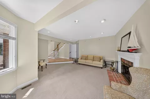Living - 13901 Mount Oak Ct, Bowie, MD 20721 photo 3 of 3