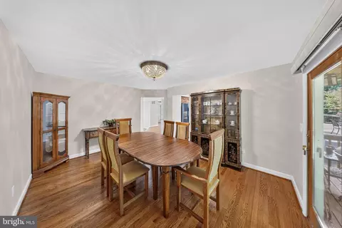 Dining - 13901 Mount Oak Ct, Bowie, MD 20721 photo 5 of 5