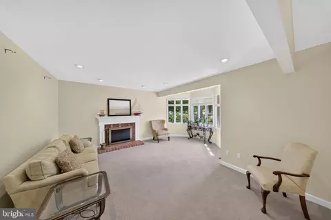 Living - 13901 Mount Oak Ct, Bowie, MD 20721 photo 1 of 3