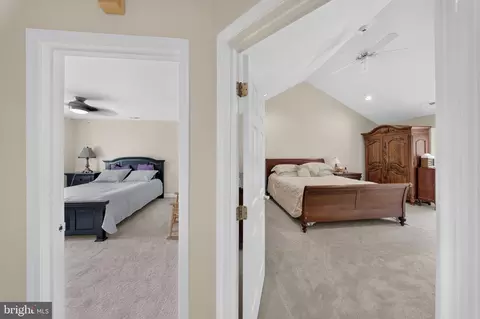 Entry Way - 13901 Mount Oak Ct, Bowie, MD 20721 photo 7 of 8