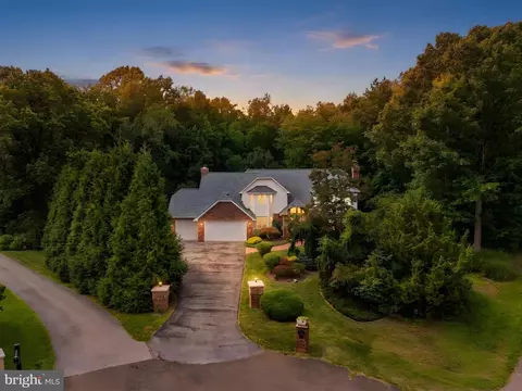 View/Area - 13901 Mount Oak Ct, Bowie, MD 20721 photo 1 of 11