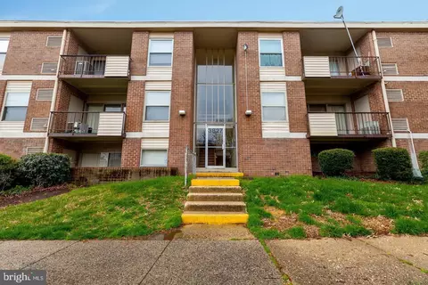 3827 Saint Barnabas Rd #T, Suitland, MD 20746